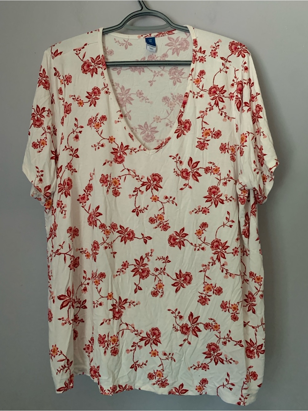 Old Navy White Short Sleeve V-Neck Tee with Red Floral Print